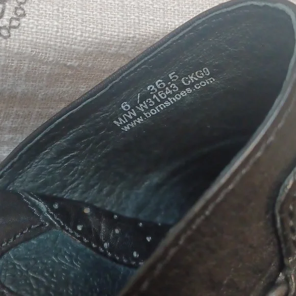 born. Women's Black Heeled Mules Size 6 - Picture 5 of 14